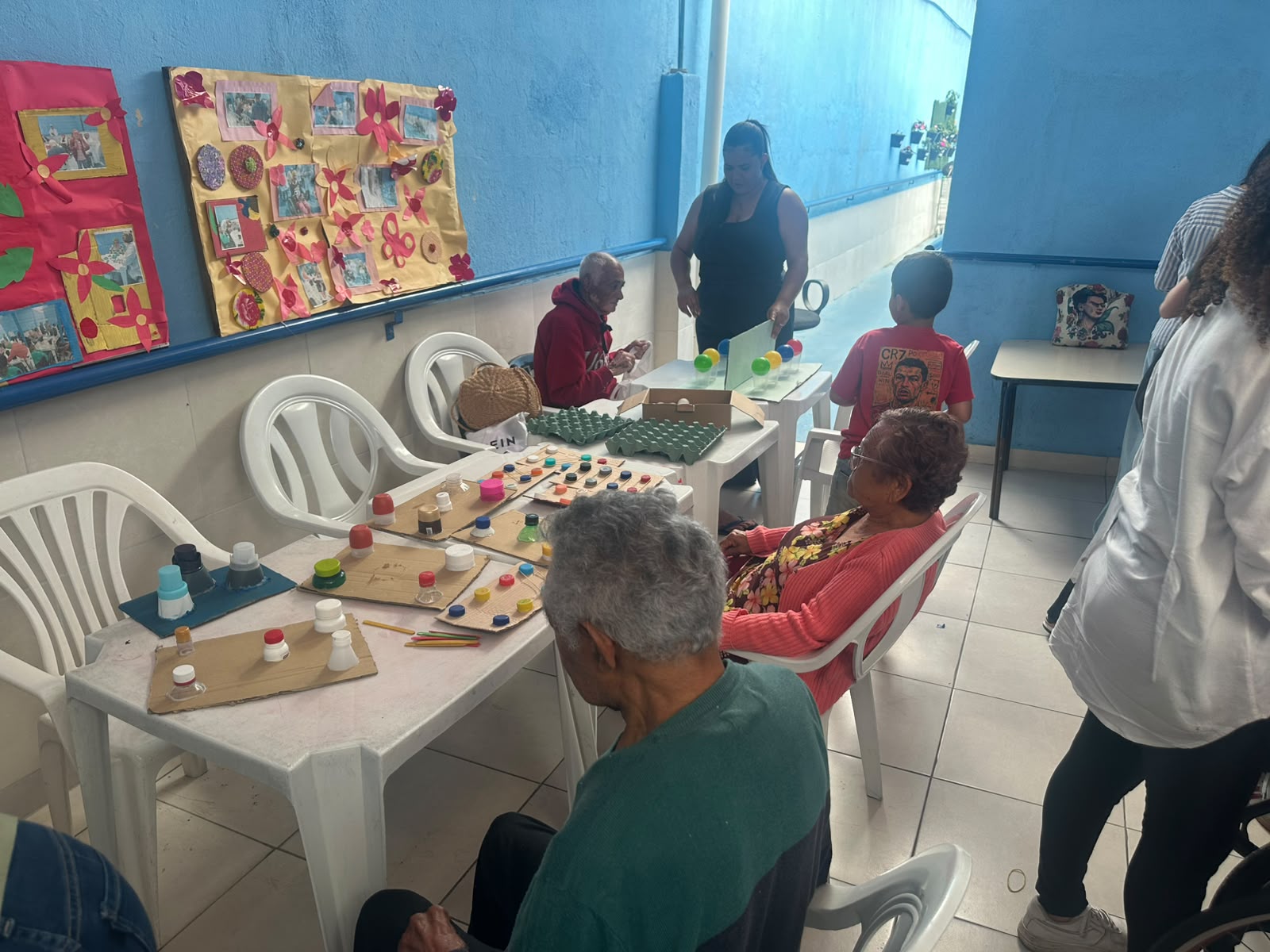 Atividade de psicologia no Lar da Vovó Luzia — foto 8
